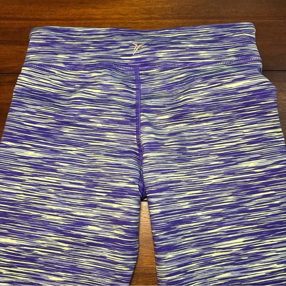 Old Navy‎ Active Go Dry Youth Girls Blue Purple Striped Cropped Leggings Size L